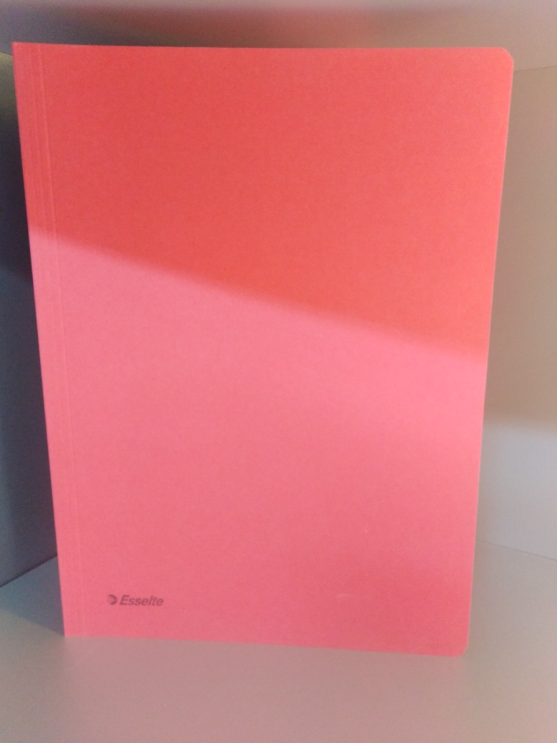Dossier Essiliete A4 CLA 275Gr Com 3 ABAS Rosa 1