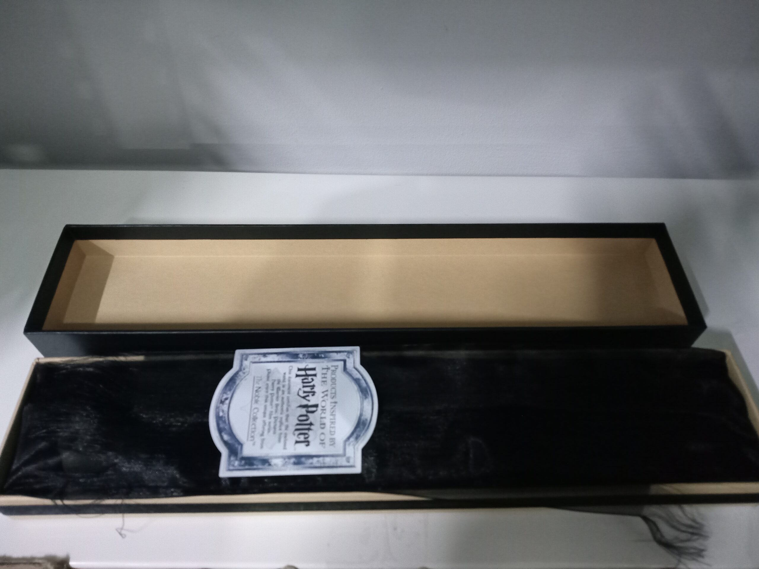 Réplica da coleção nobre harry potter varinha de Lord Voldemort na caixa Olivander - 2